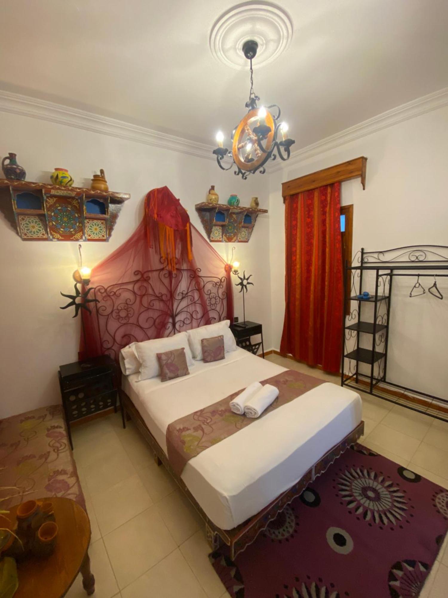 Hotel Casa Khaldi Chefchaouen Bagian luar foto