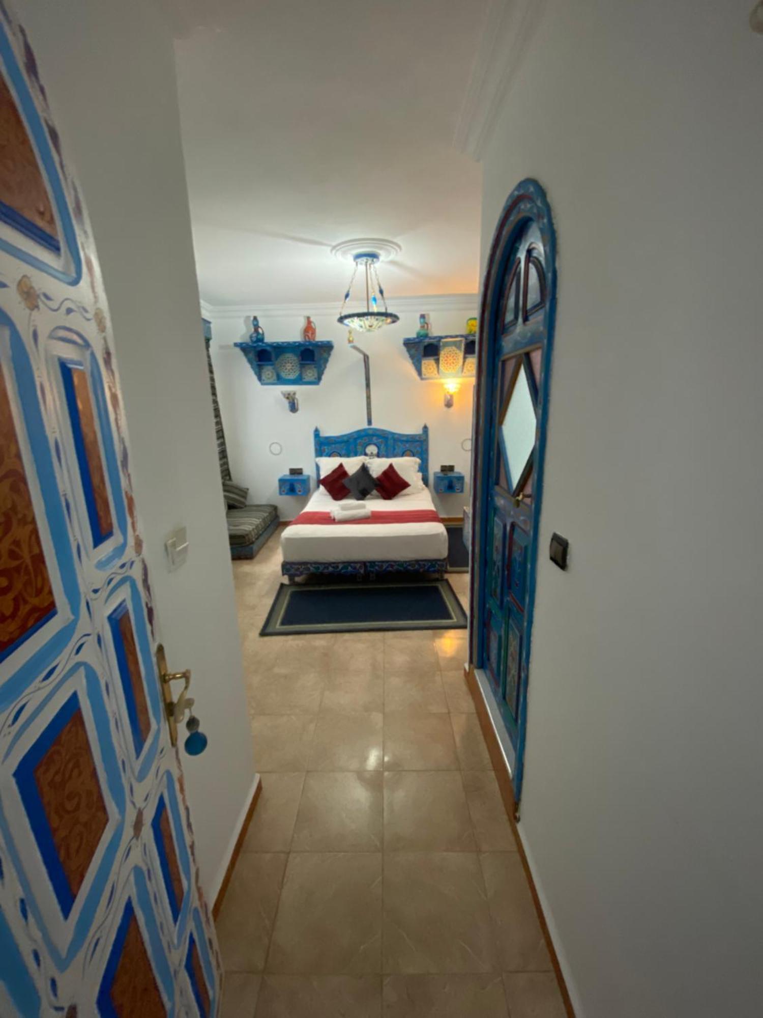 Hotel Casa Khaldi Chefchaouen Bagian luar foto