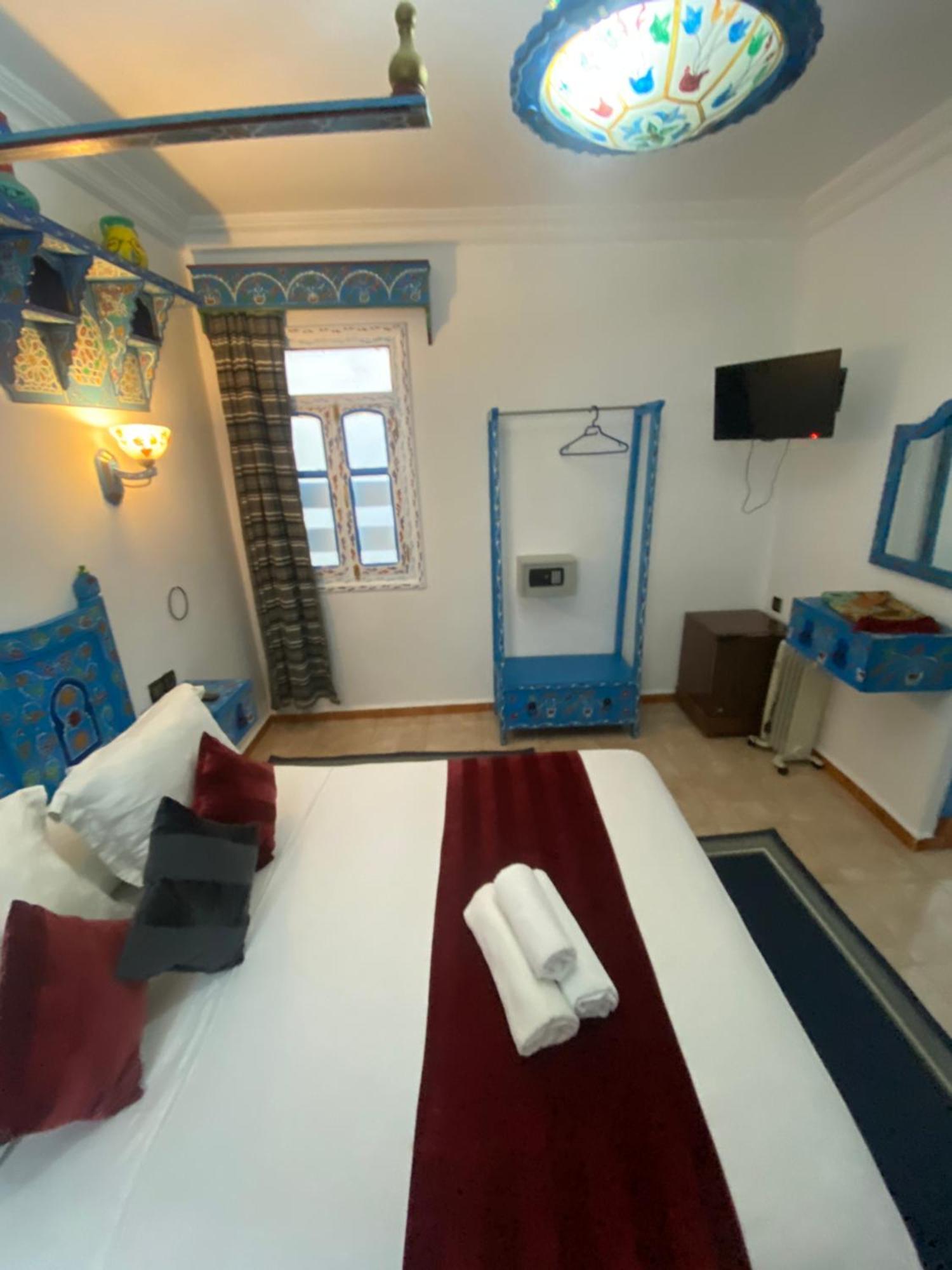 Hotel Casa Khaldi Chefchaouen Bagian luar foto